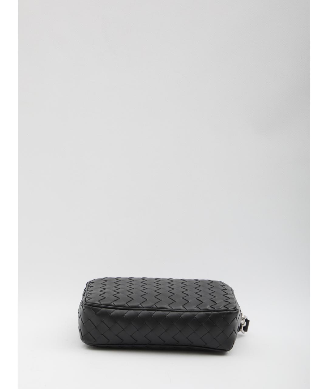 BOTTEGA VENETA Черная кожаная барсетка, фото 3