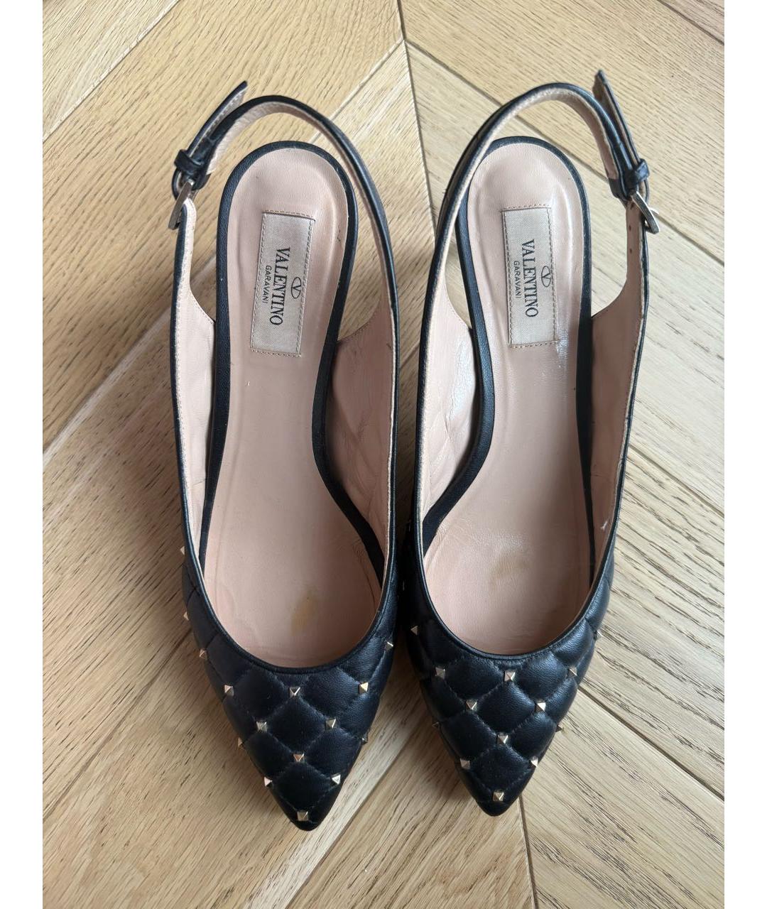 VALENTINO Черные кожаные лодочки на низком каблуке, фото 2