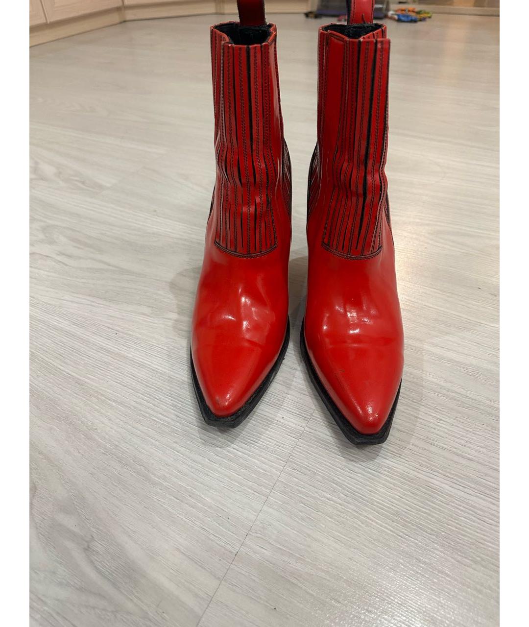 VALENTINO Красные кожаные ботильоны, фото 2