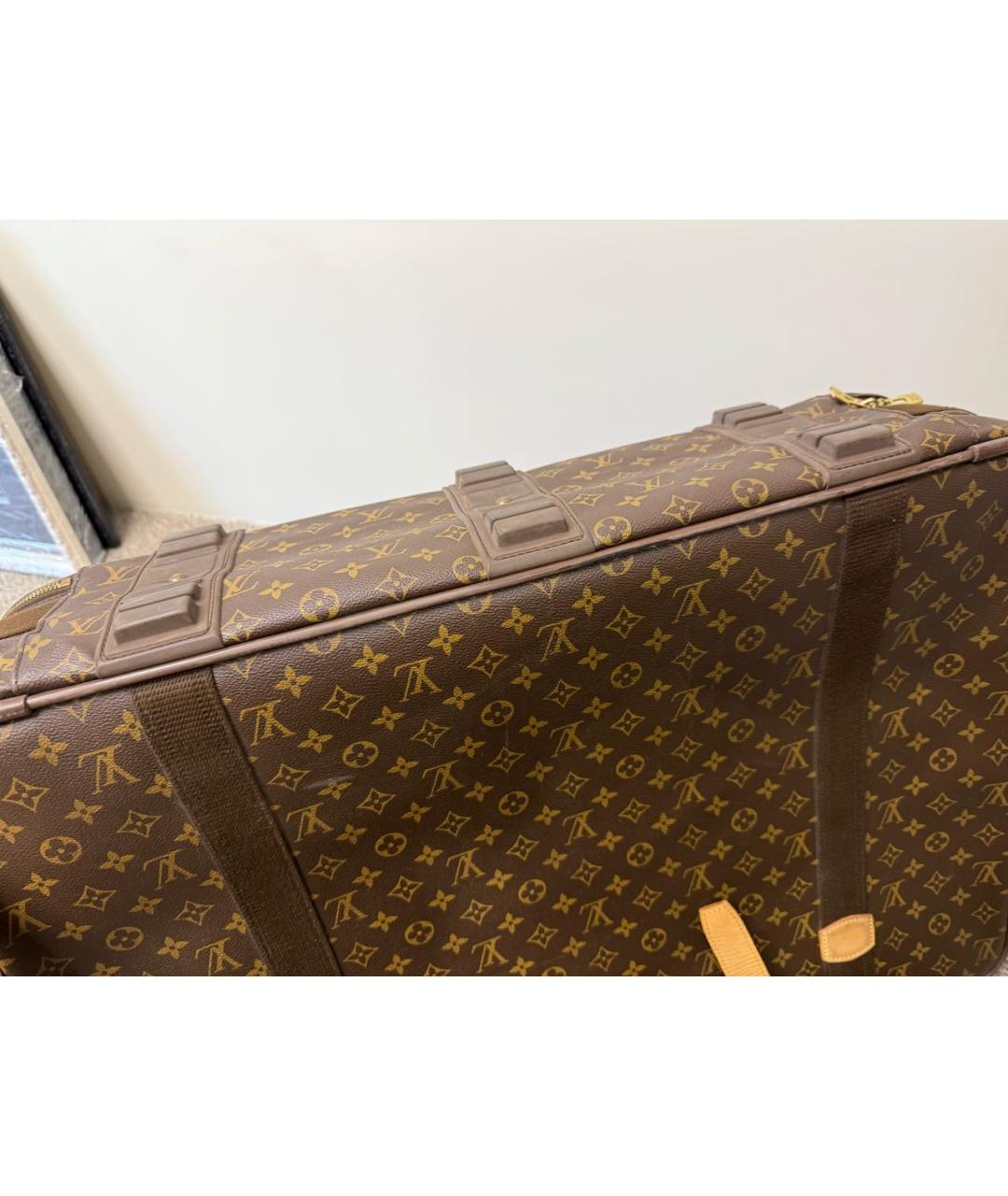LOUIS VUITTON Коричневый чемодан, фото 8