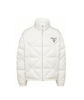 PRADA Пуховик