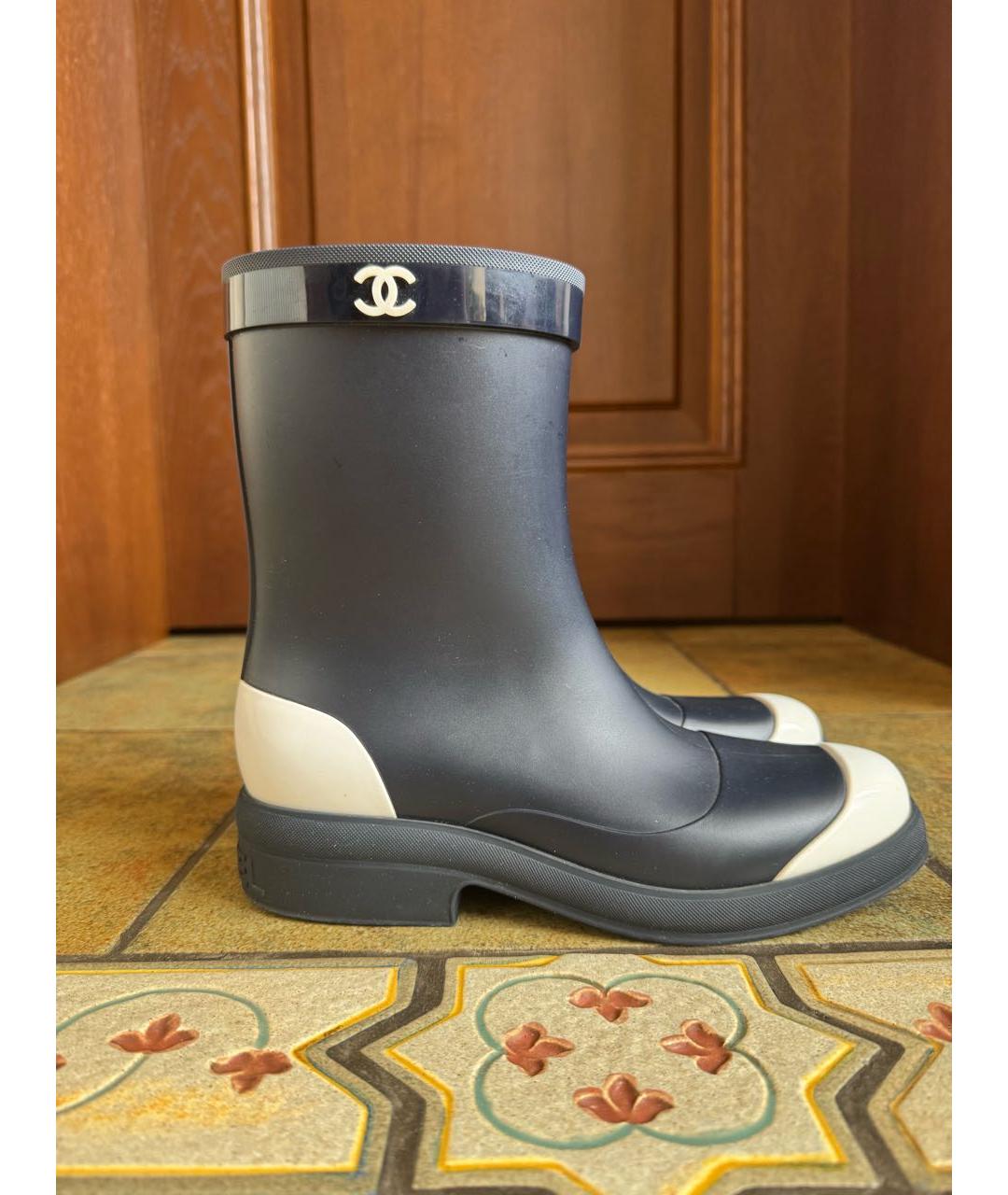 CHANEL Черные резиновые полусапоги, фото 8