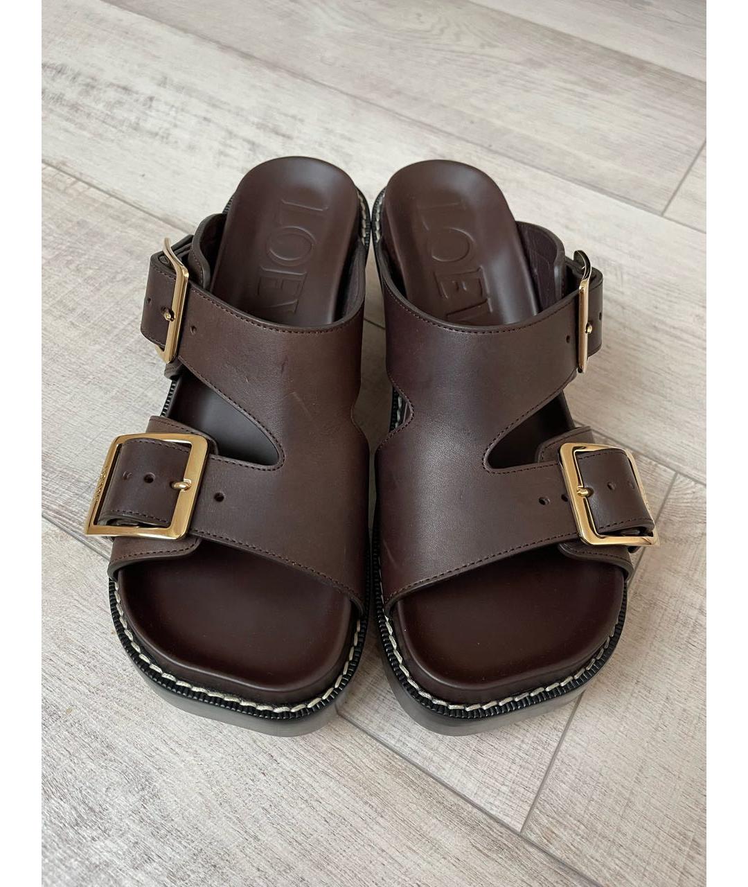 LOEWE Коричневые кожаные сабо, фото 2