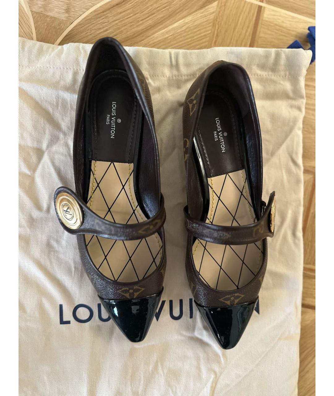LOUIS VUITTON Коричневые кожаные балетки, фото 3