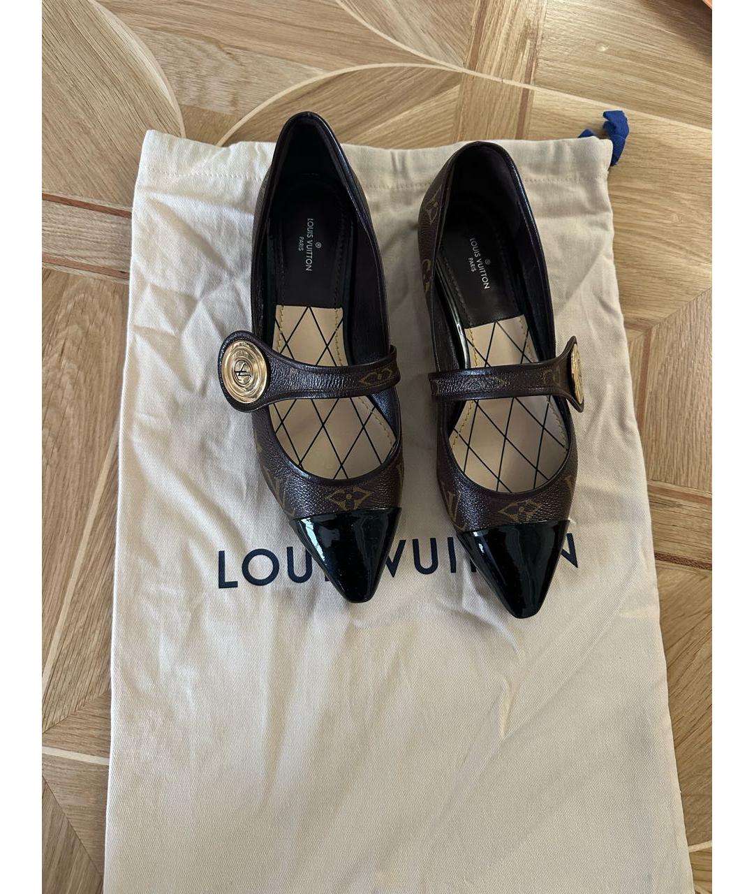 LOUIS VUITTON Коричневые кожаные балетки, фото 2