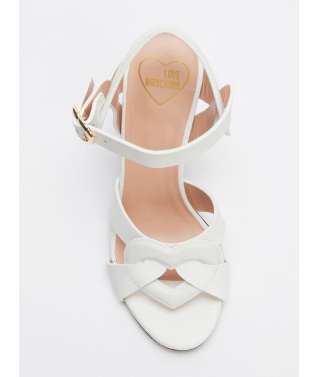 LOVE MOSCHINO Белые кожаные босоножки, фото 3