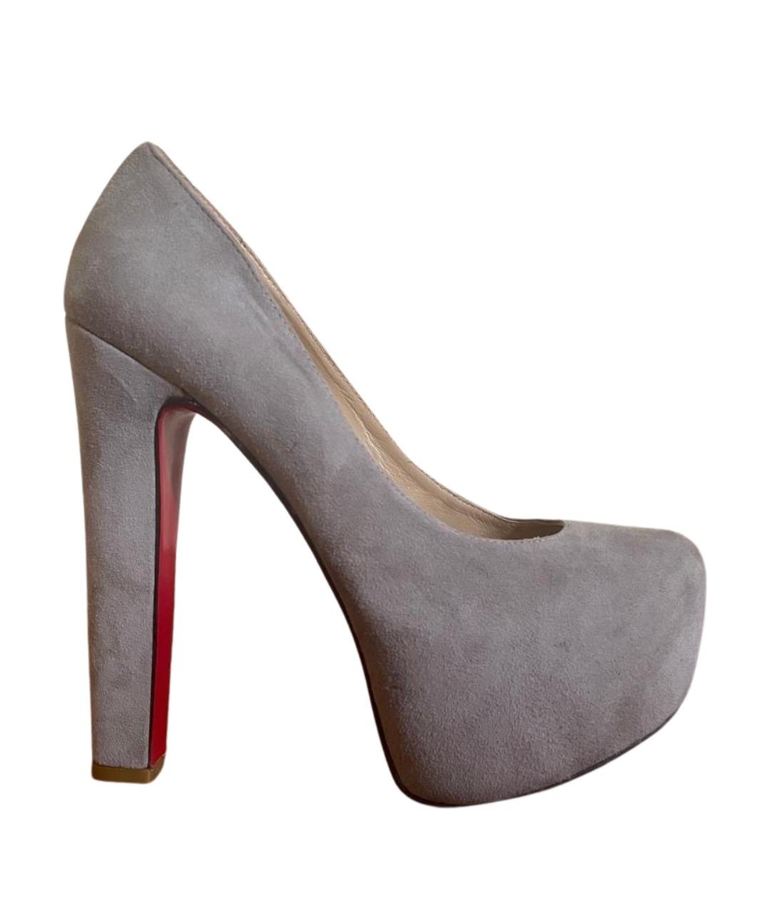 CHRISTIAN LOUBOUTIN Серые замшевые туфли, фото 1