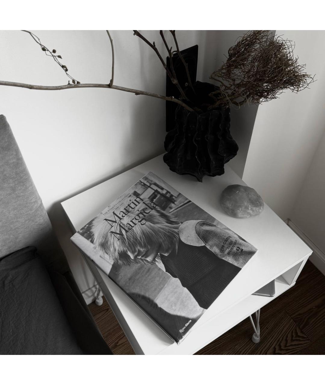 MAISON MARGIELA Книга, фото 6