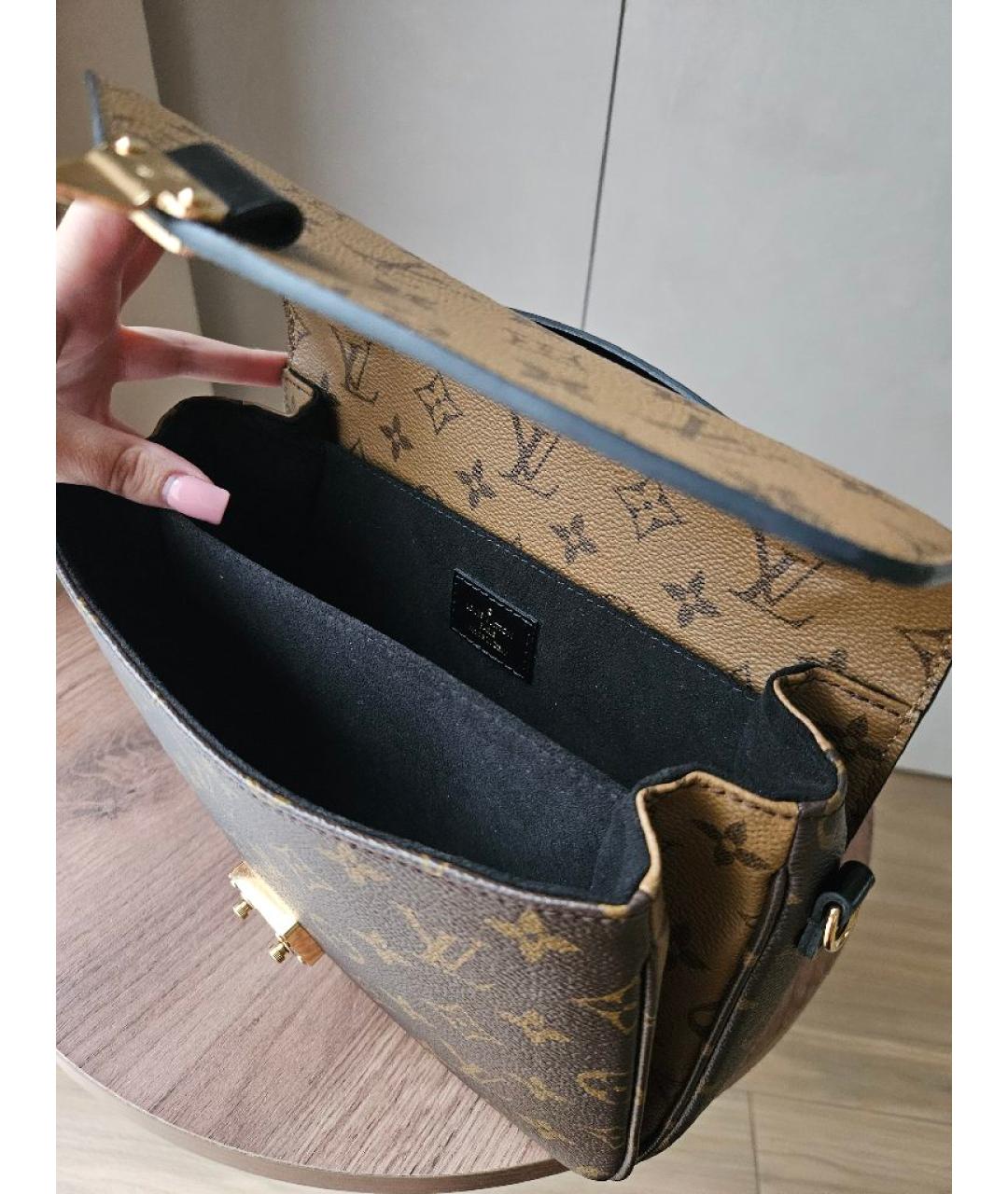 LOUIS VUITTON Коричневая кожаная сумка через плечо, фото 4