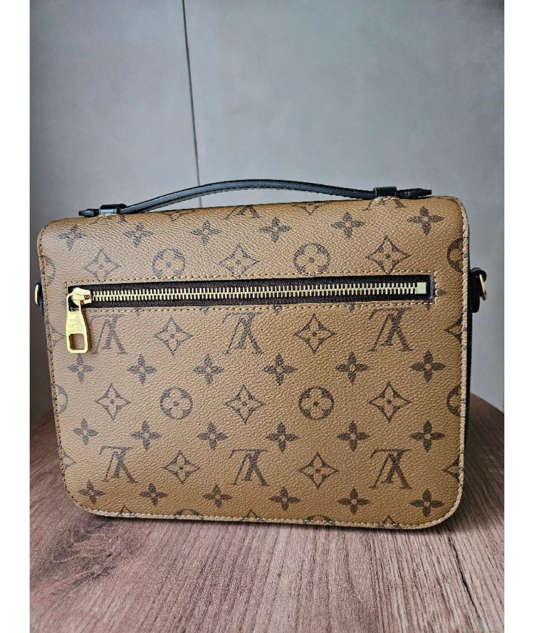 LOUIS VUITTON Коричневая кожаная сумка через плечо, фото 3