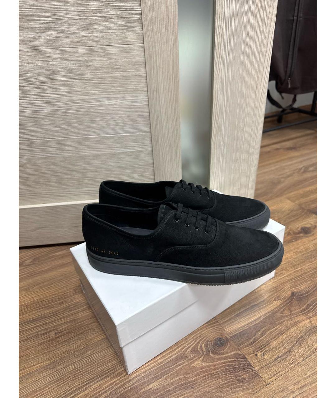 COMMON PROJECTS Черные нубуковые низкие кроссовки / кеды, фото 7