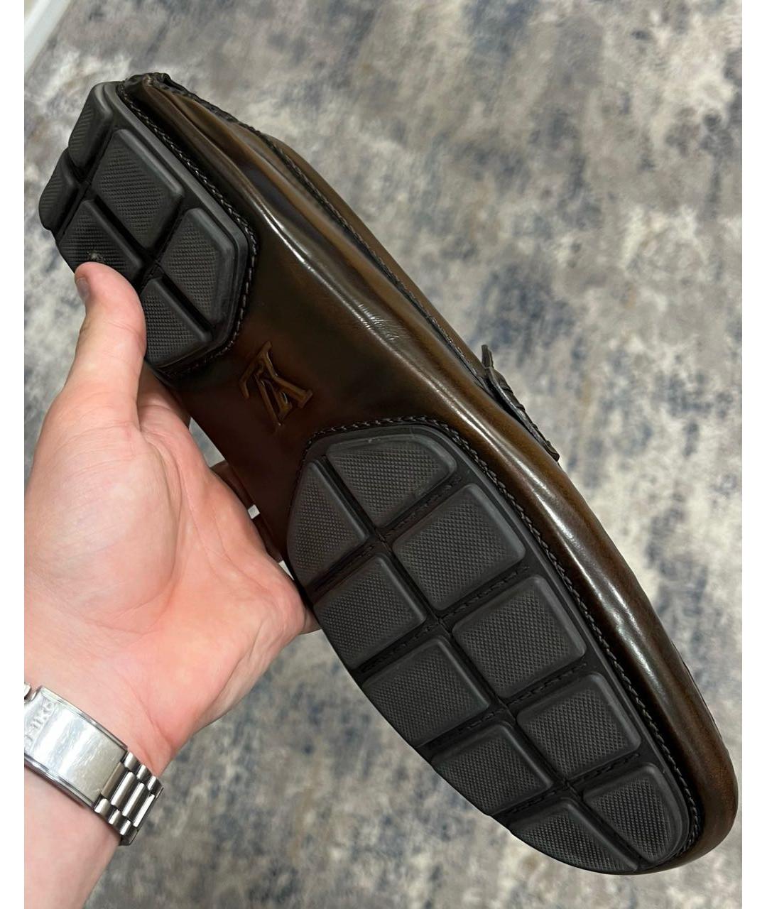 LOUIS VUITTON Коричневые мокасины из лакированной кожи, фото 5