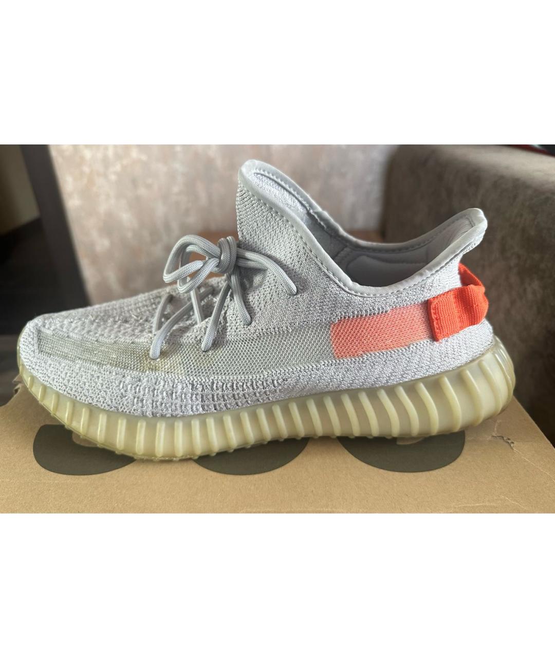 YEEZY Серые синтетические низкие кроссовки / кеды, фото 8