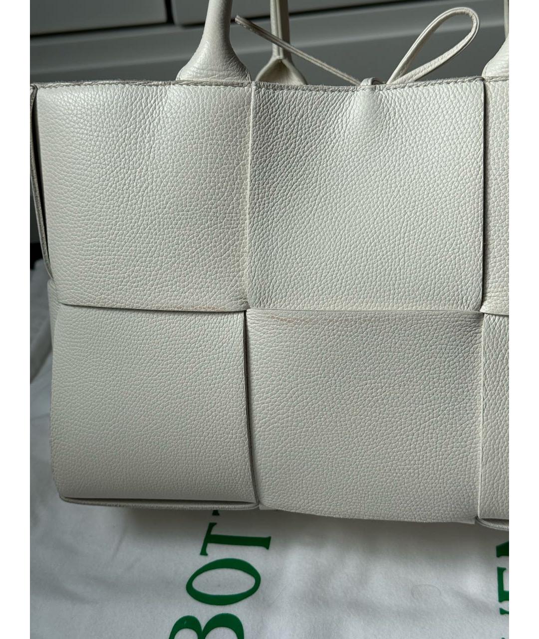 BOTTEGA VENETA Белая кожаная сумка тоут, фото 8