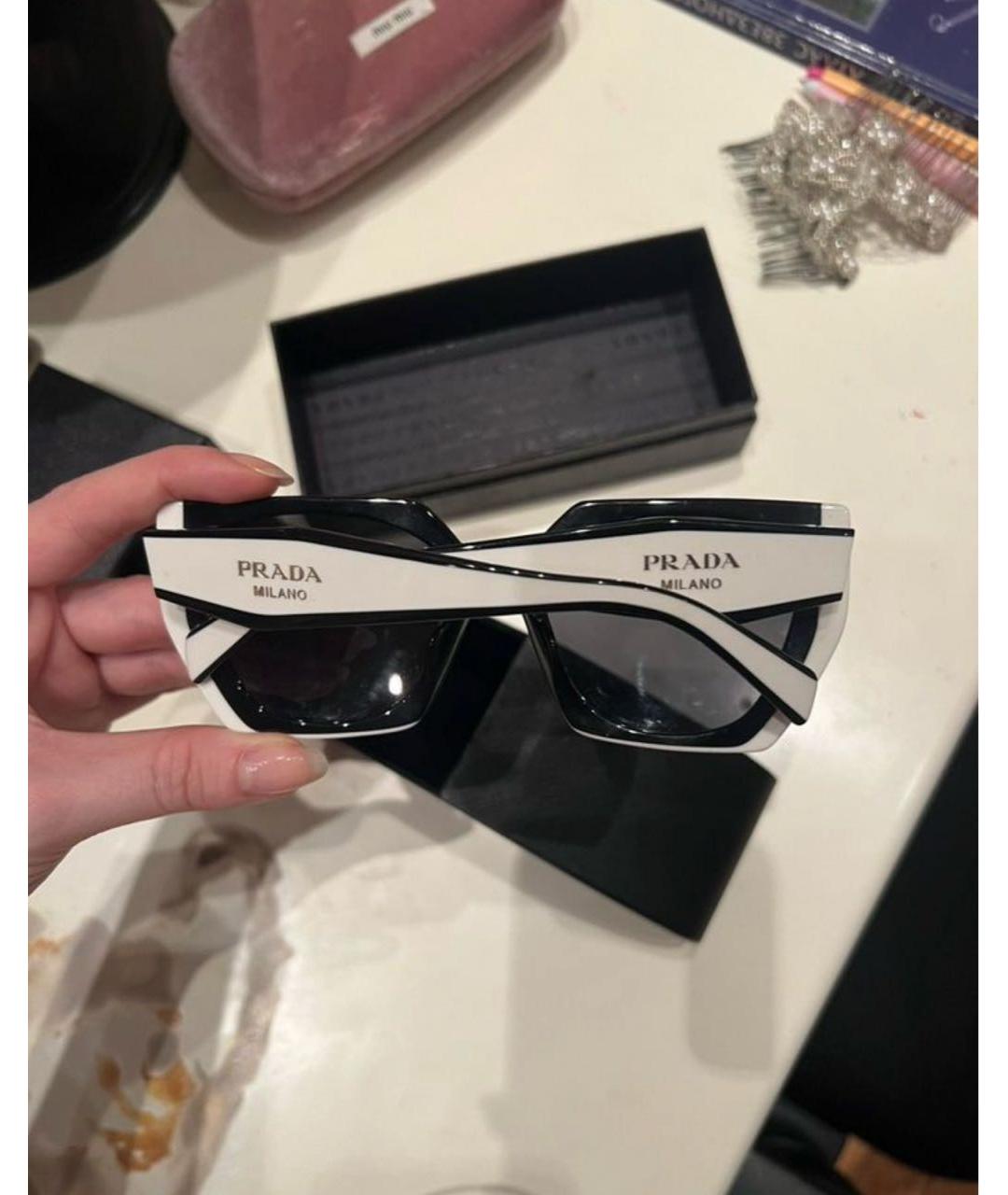 PRADA Черные пластиковые солнцезащитные очки, фото 2