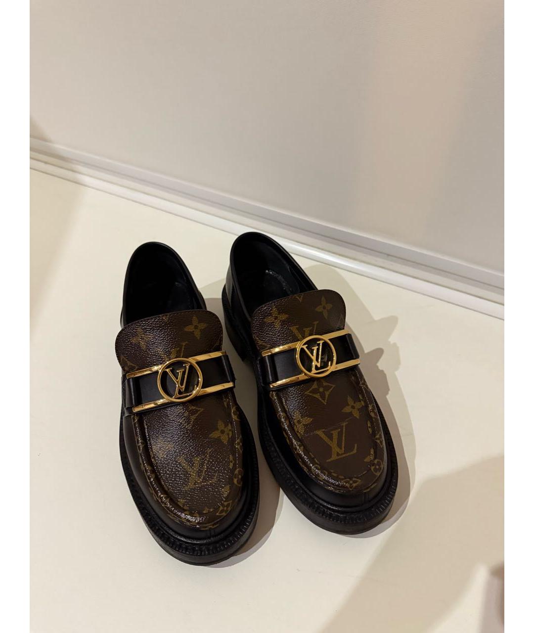 LOUIS VUITTON Коричневые кожаные лоферы, фото 2