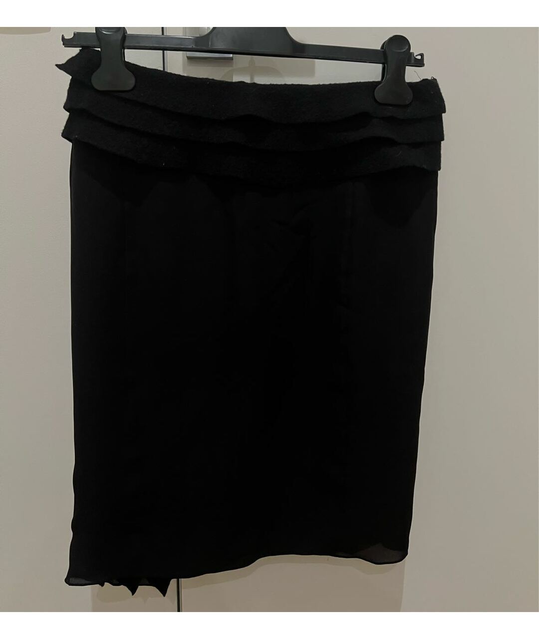 EMPORIO ARMANI Черная шелковая юбка мини, фото 2