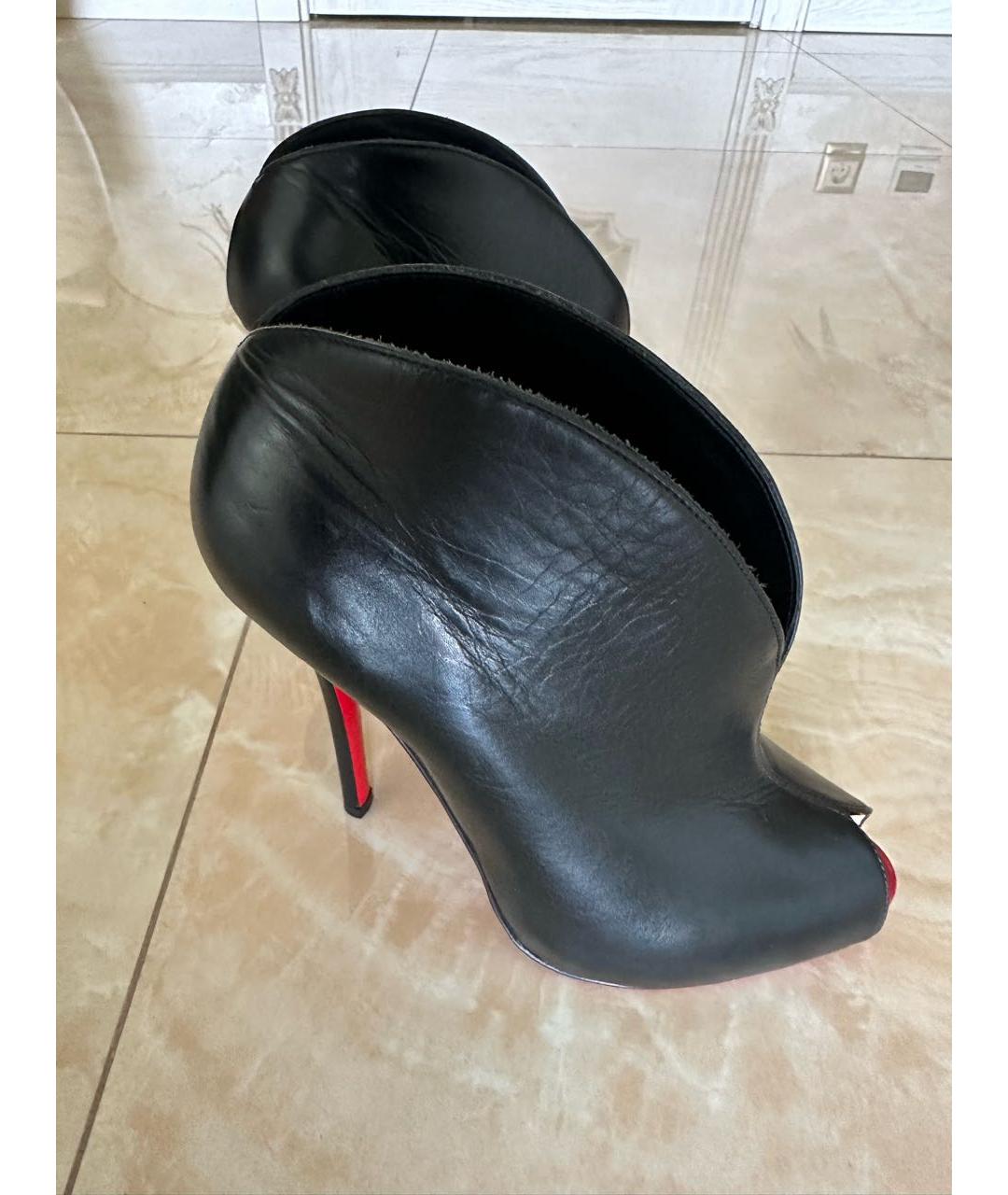 CHRISTIAN LOUBOUTIN Черные кожаные ботильоны, фото 2