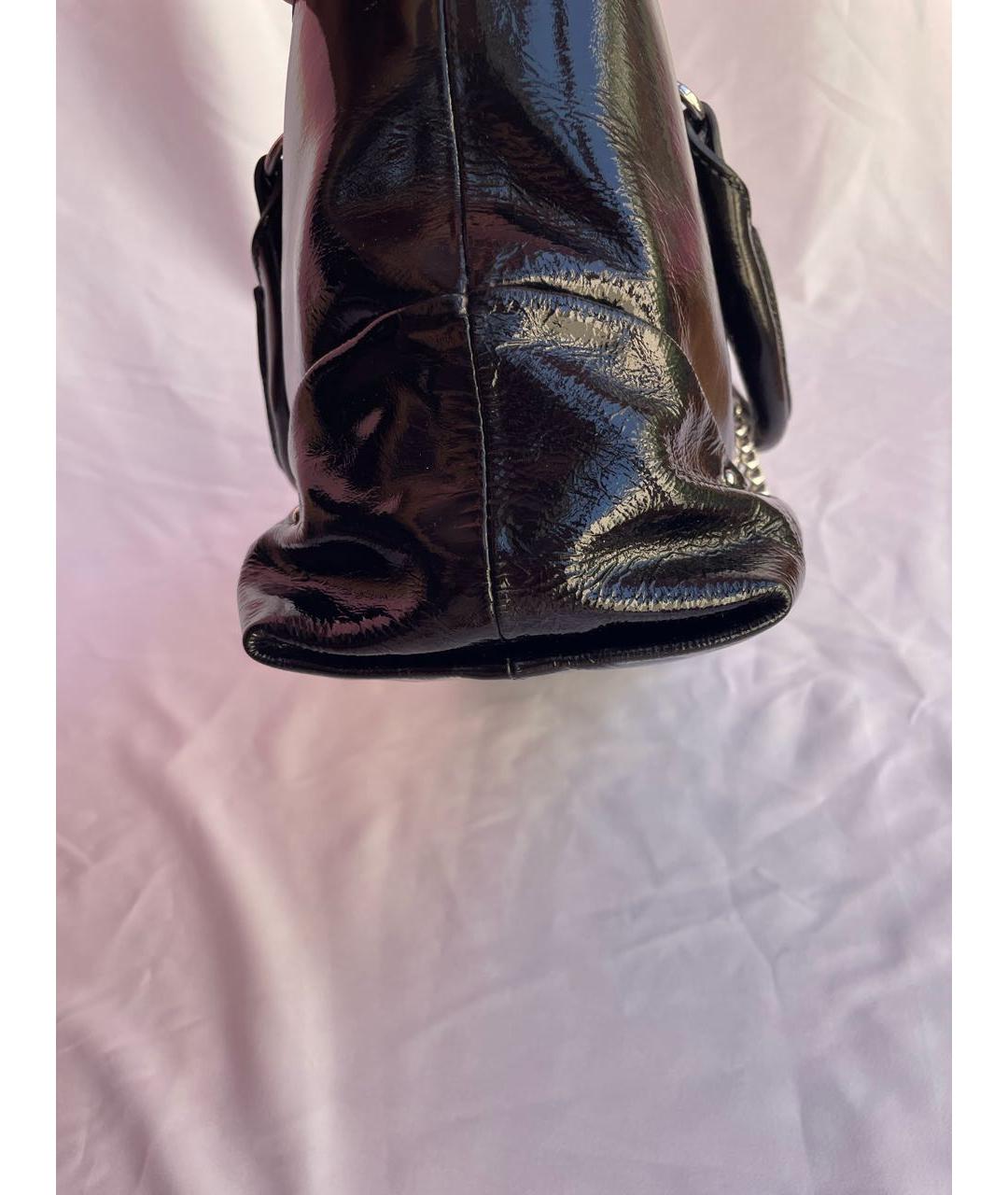 CELINE Черная сумка с короткими ручками из лакированной кожи, фото 6