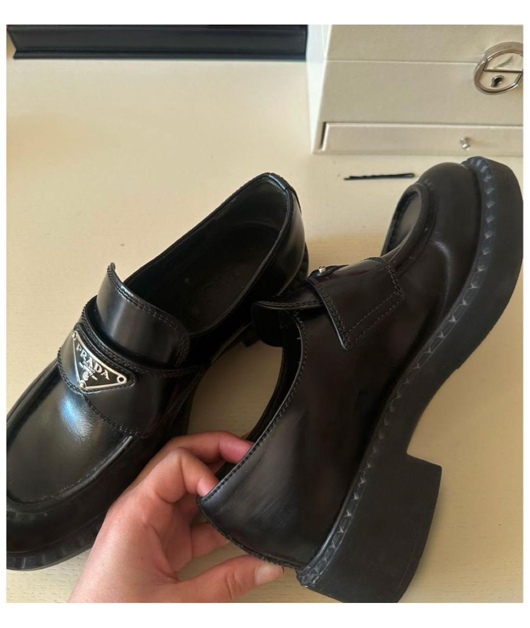 PRADA Черные лоферы из лакированной кожи, фото 4