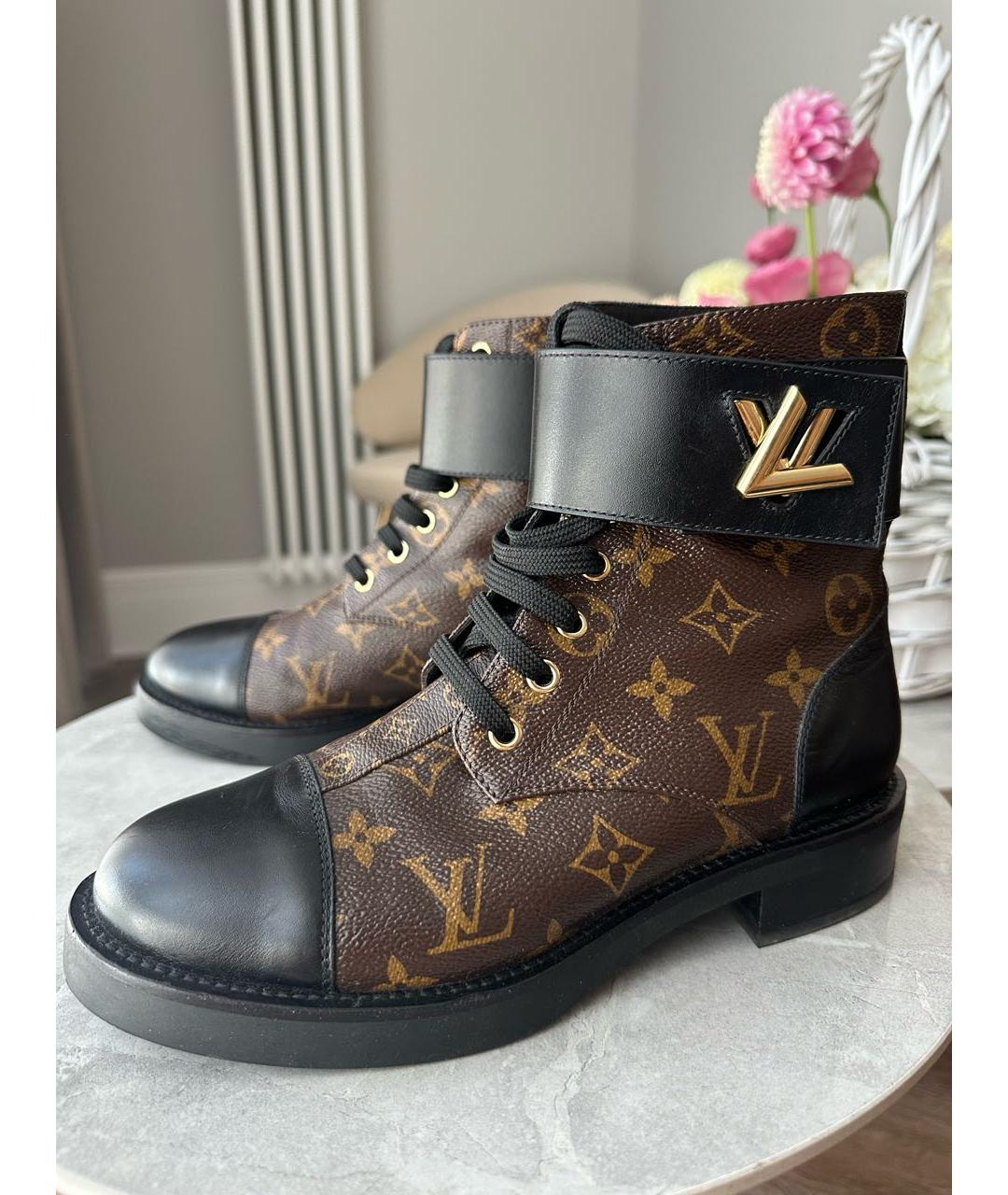 LOUIS VUITTON Коричневые кожаные ботильоны, фото 8