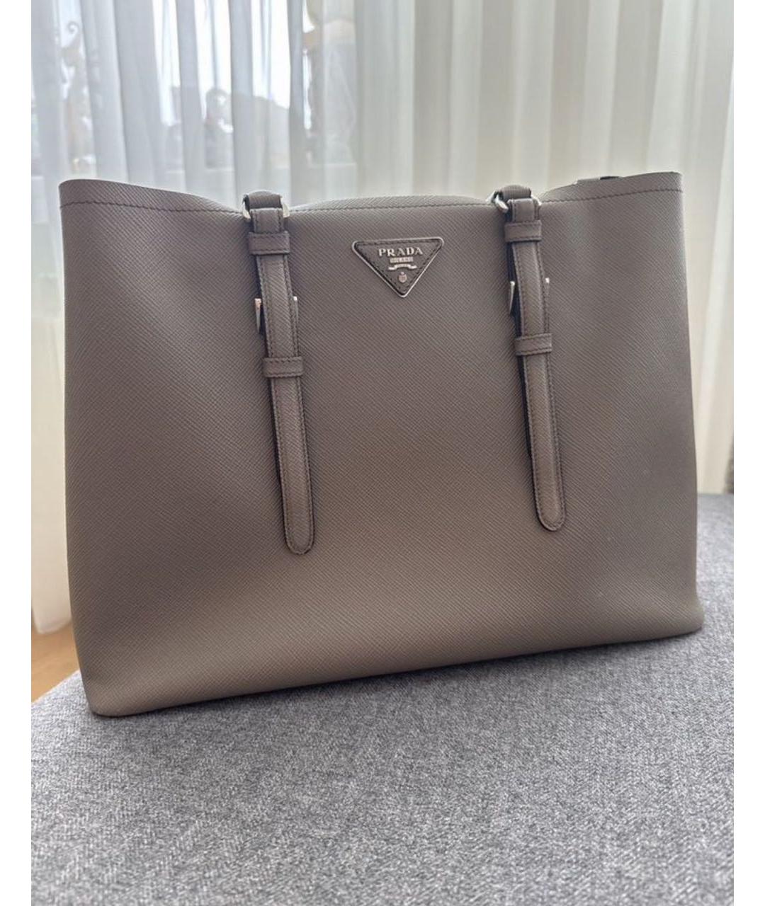 PRADA Антрацитовая кожаная сумка с короткими ручками, фото 6