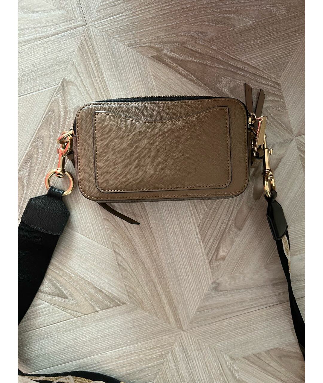 MARC JACOBS Бежевая кожаная сумка через плечо, фото 3