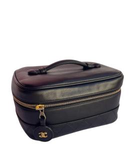 CHANEL Косметичка