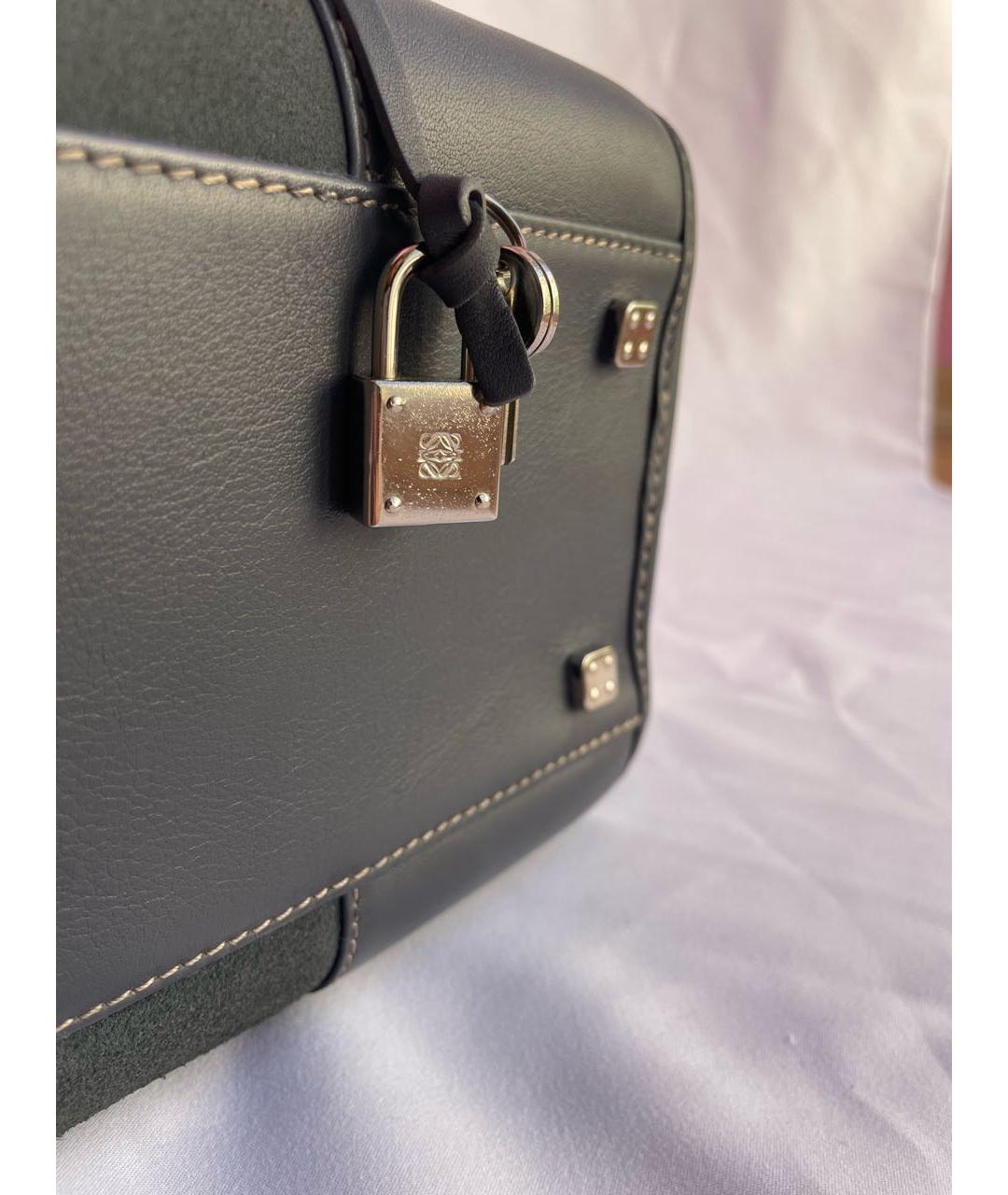 LOEWE Серая кожаная сумка с короткими ручками, фото 5