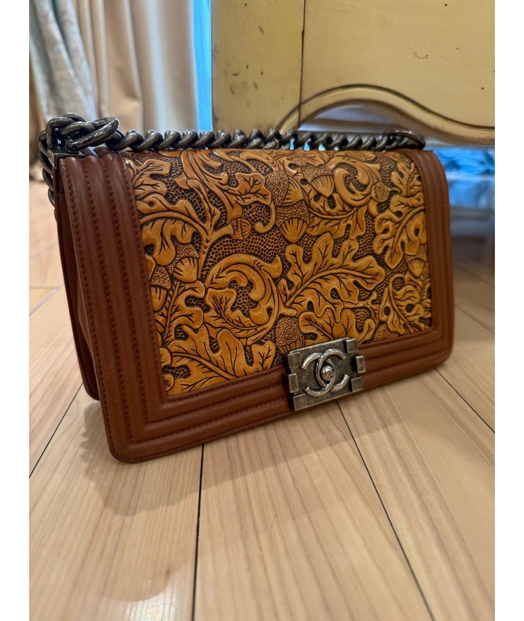 CHANEL Коричневая кожаная сумка через плечо, фото 2
