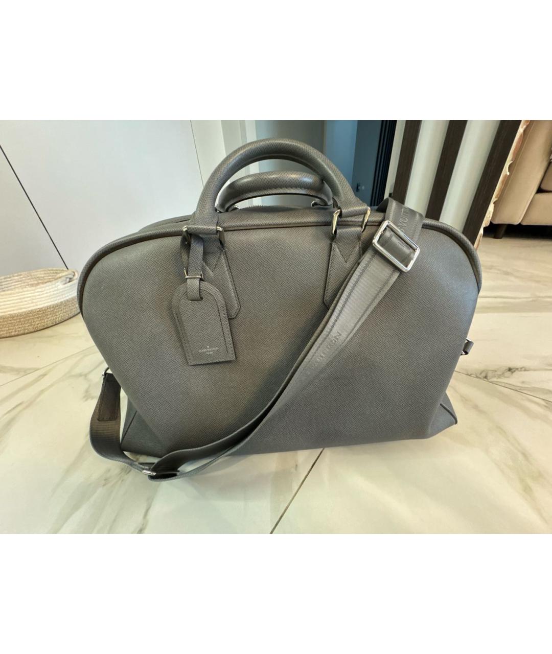 LOUIS VUITTON Антрацитовая кожаная дорожная/спортивная сумка, фото 2
