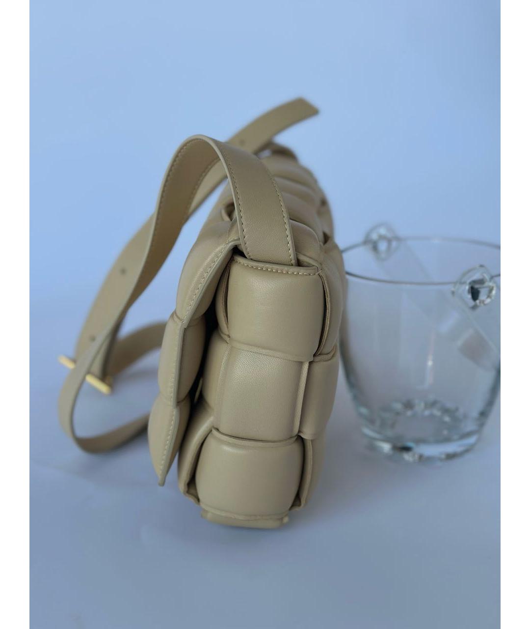 BOTTEGA VENETA Бежевая кожаная сумка через плечо, фото 3