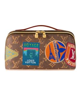 LOUIS VUITTON Косметичка