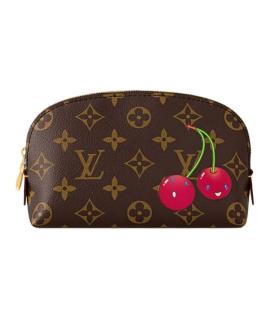 LOUIS VUITTON Косметичка