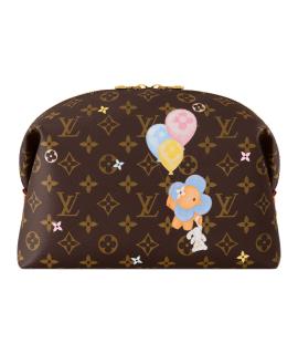 LOUIS VUITTON Косметичка