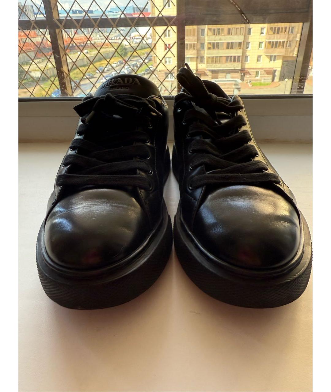PRADA Черные кожаные кеды, фото 2