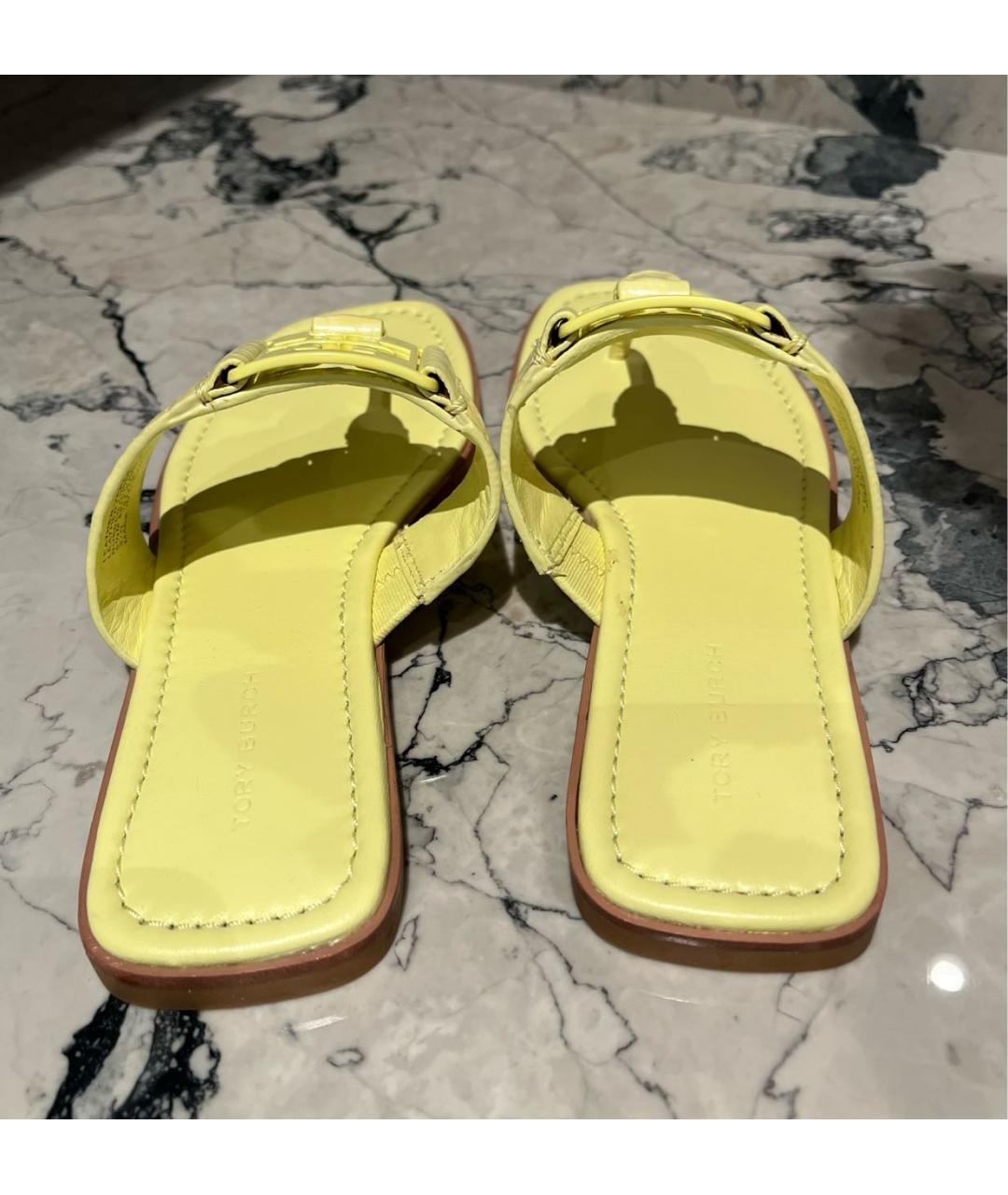TORY BURCH Желтые кожаные шлепанцы, фото 3