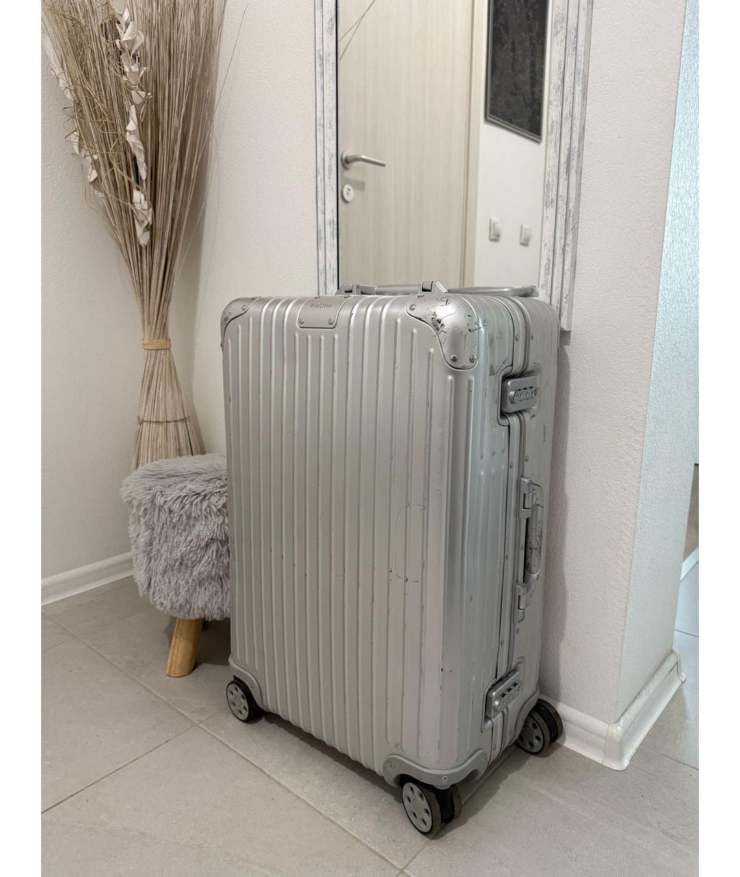 Rimowa Серебрянный чемодан, фото 7