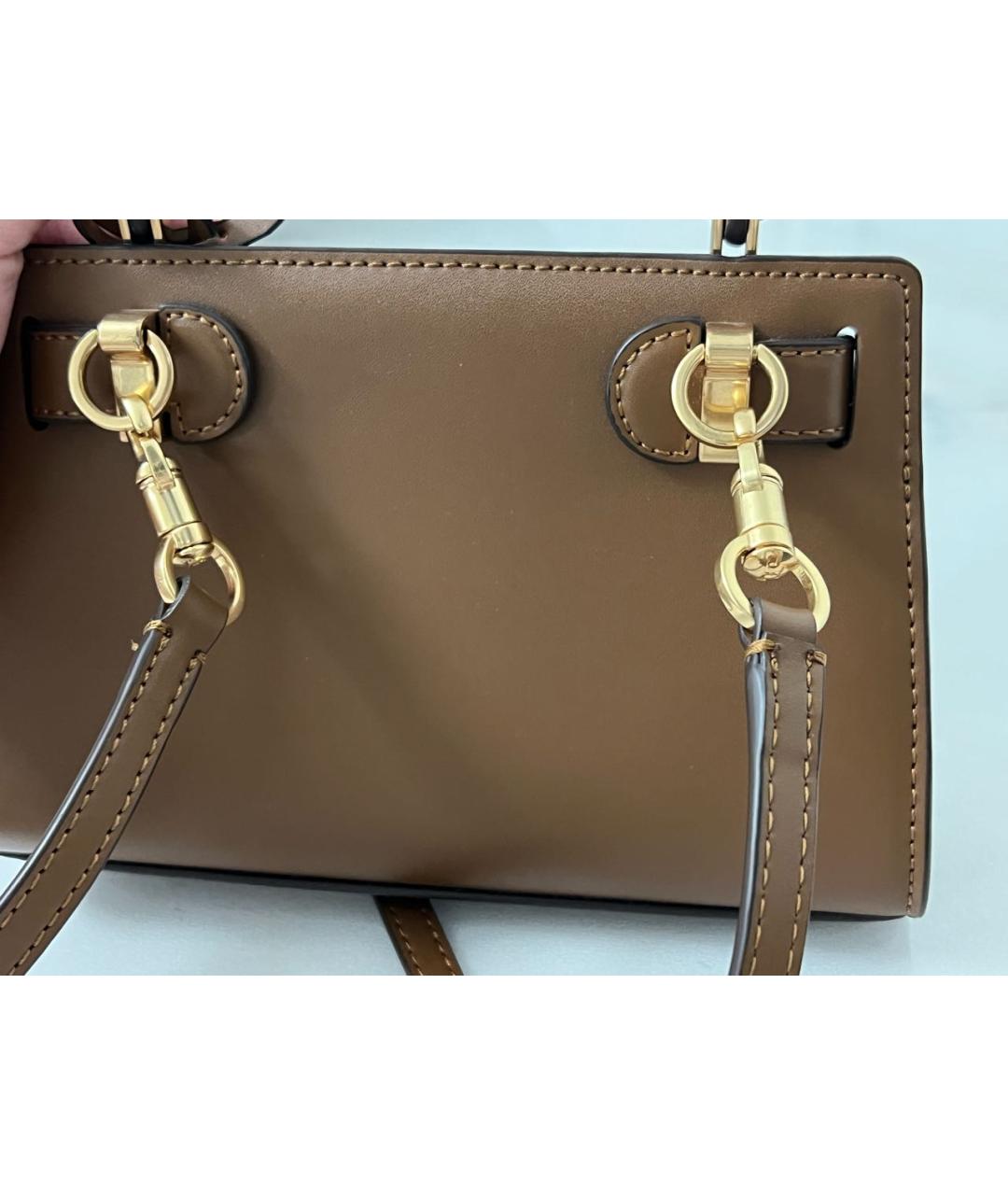 TORY BURCH Коричневая кожаная сумка с короткими ручками, фото 3