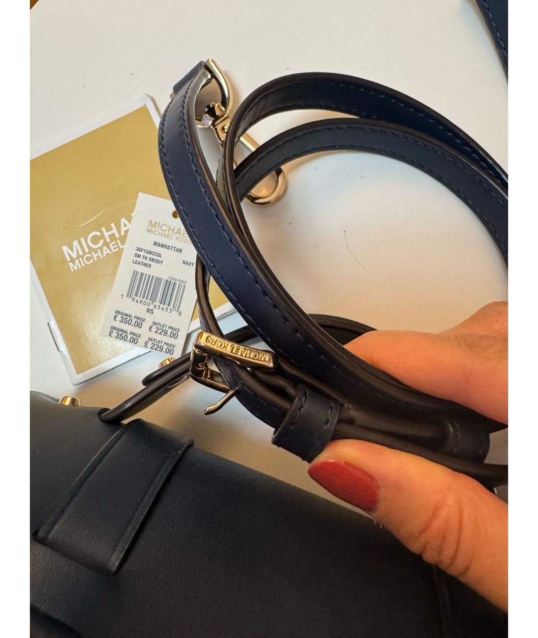 MICHAEL KORS Темно-синяя кожаная сумка с короткими ручками, фото 7