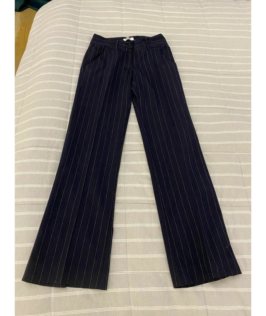 LOVE MOSCHINO Темно-синие шерстяные прямые брюки, фото 5