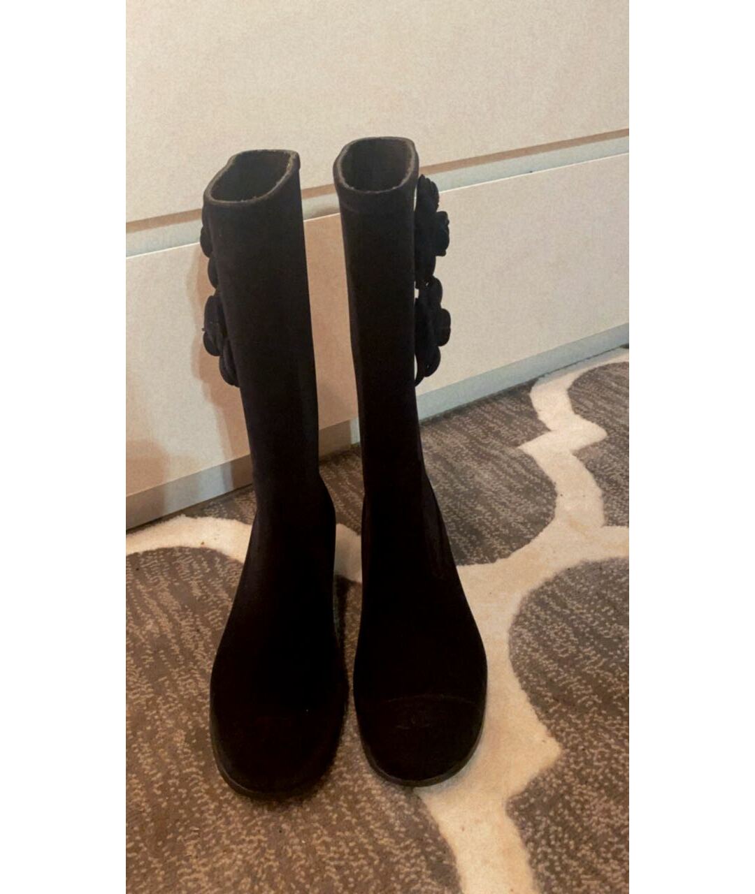 CHANEL Черные бархатные сапоги, фото 2