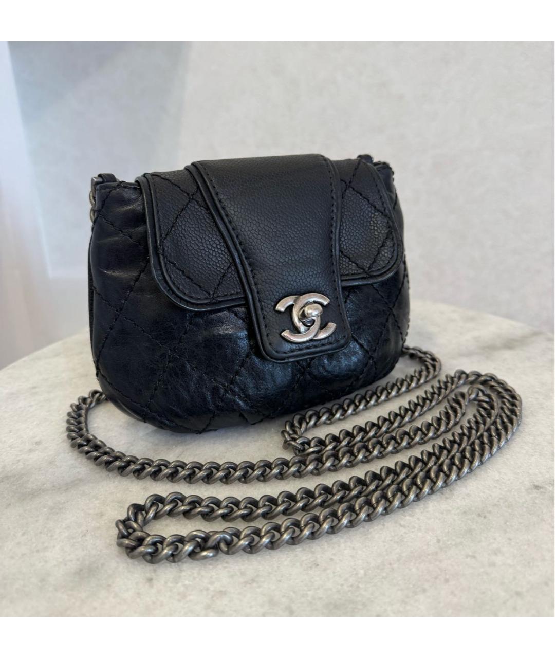 CHANEL Черная кожаная сумка через плечо, фото 4