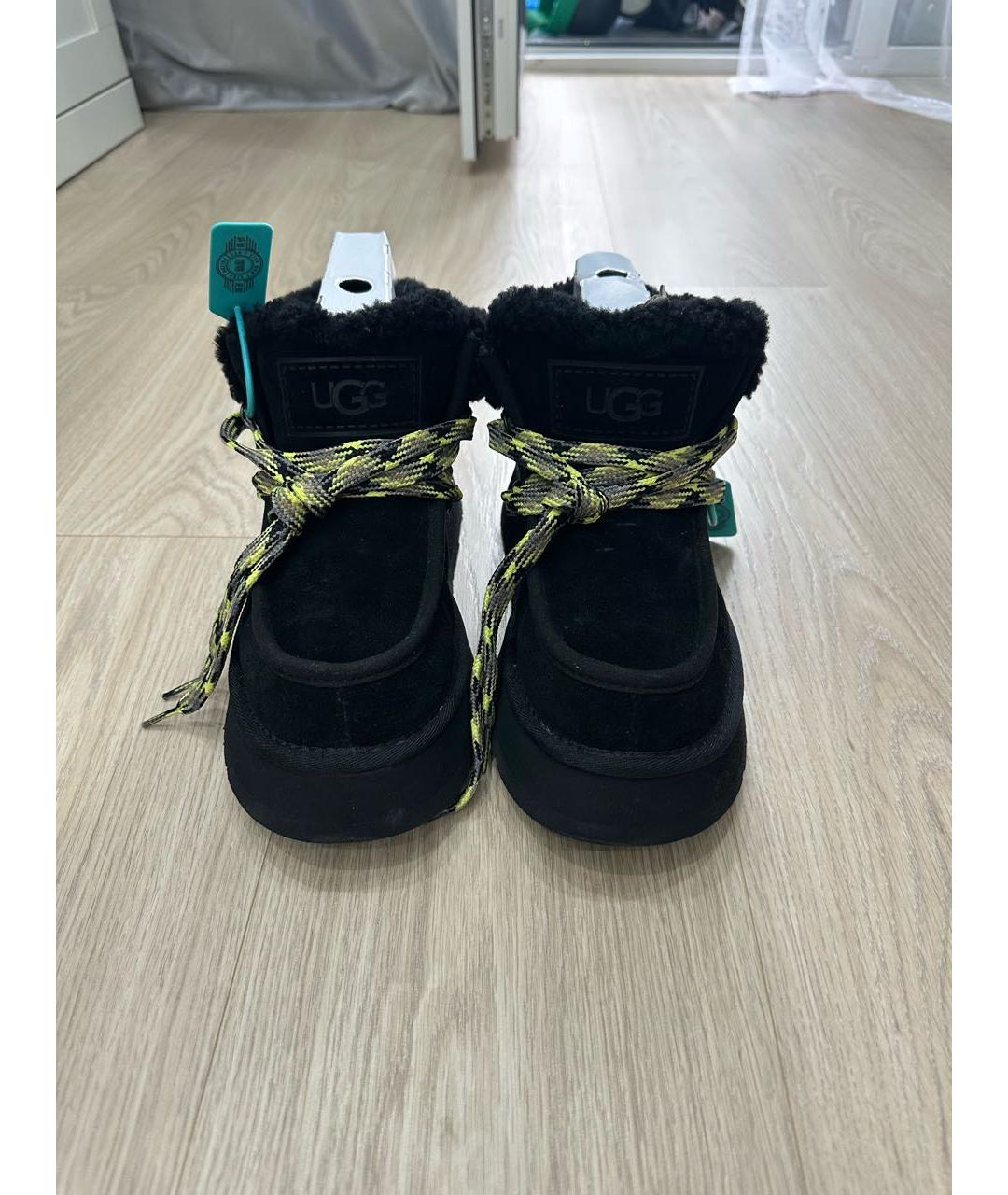 UGG AUSTRALIA Черные замшевые полусапоги, фото 3