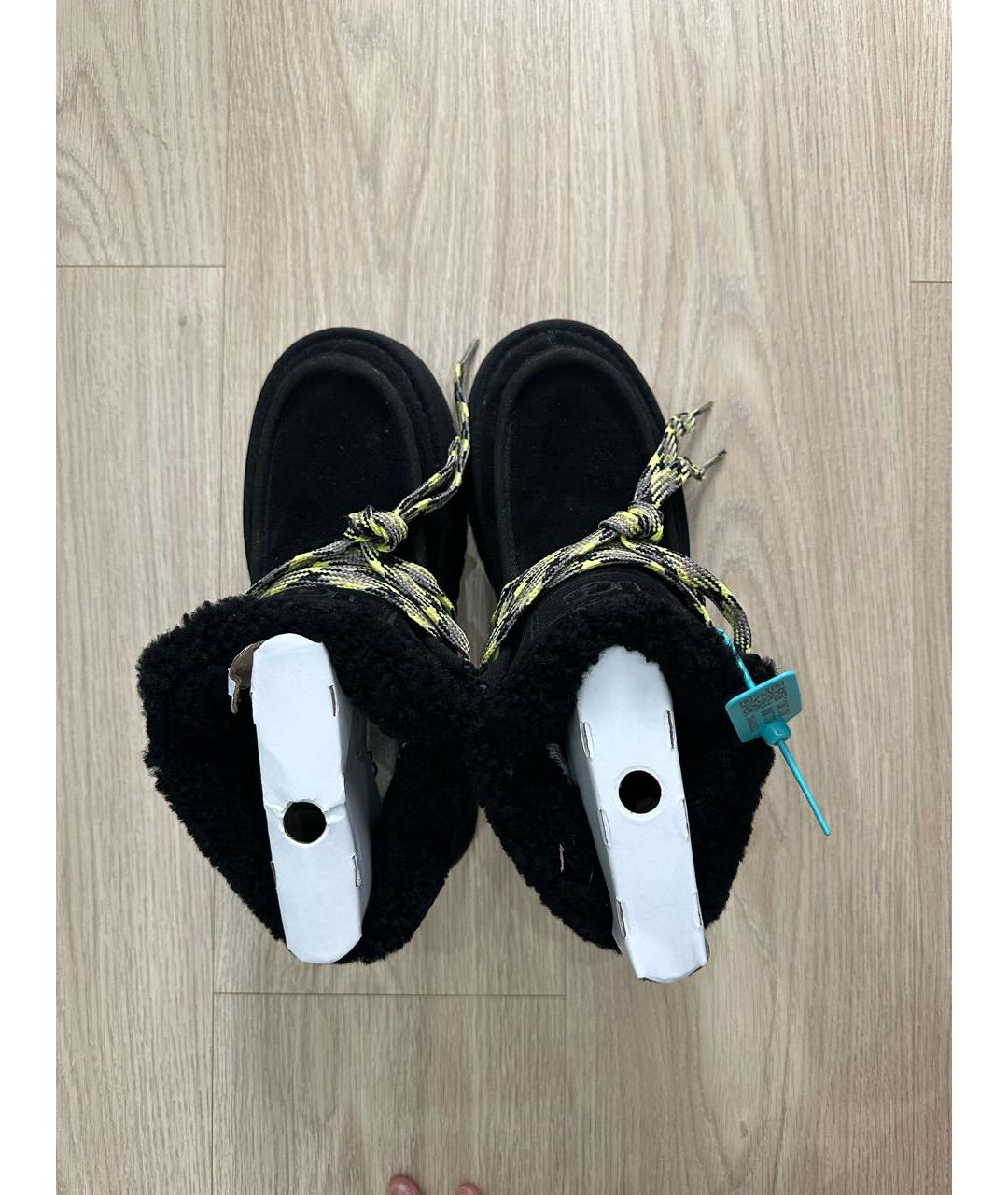 UGG AUSTRALIA Черные замшевые полусапоги, фото 4