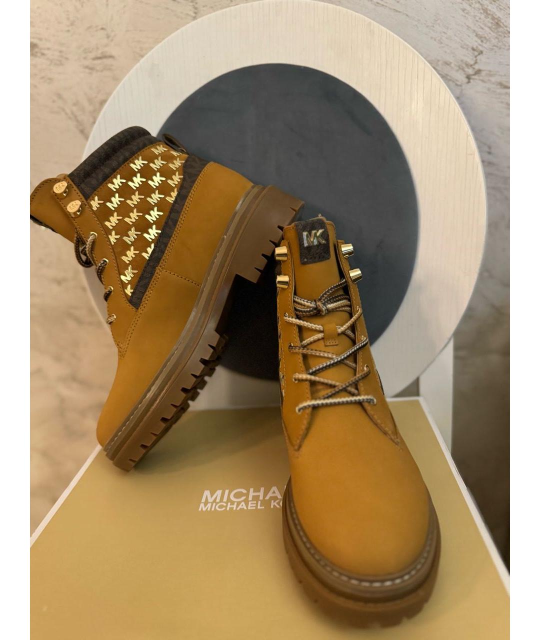 MICHAEL MICHAEL KORS Горчичные нубуковые ботинки, фото 8