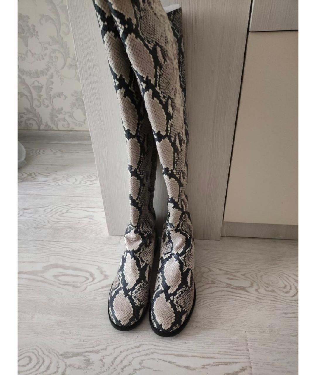 STUART WEITZMAN Бежевые кожаные ботфорты, фото 3