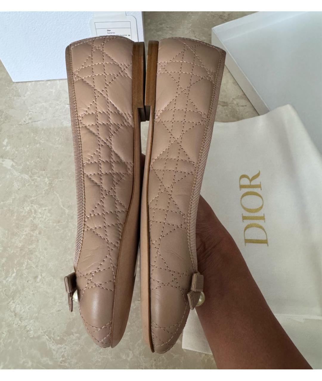 CHRISTIAN DIOR Бежевые кожаные балетки, фото 7