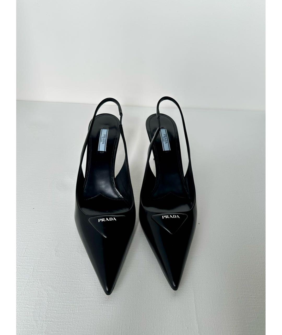 PRADA Черные кожаные лодочки на низком каблуке, фото 2