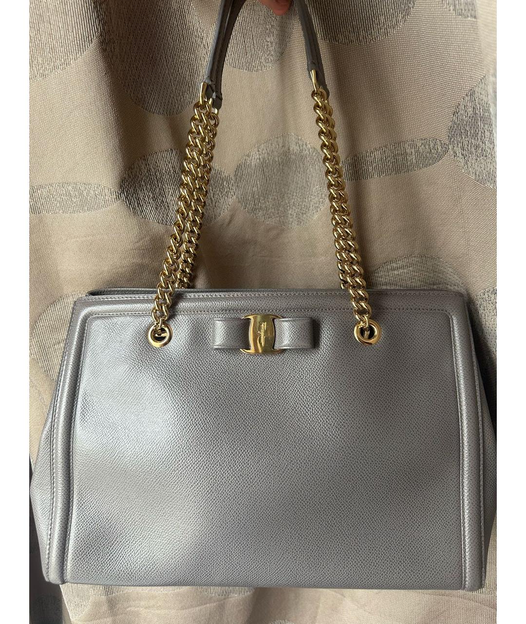 FERRAGAMO Серая кожаная сумка тоут, фото 9
